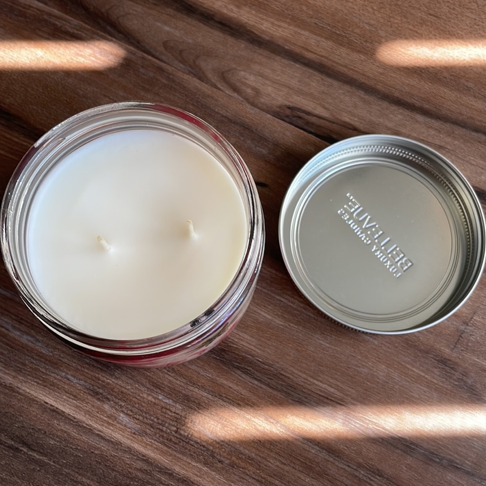 NWT Bellevue Luxury Chai Tonka 12oz Candle Glass Jar with Lid - Picture 4 of 4